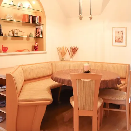 Ferienwohnung -Villa Am Stadtpark- Blankenburg mit Balkon und Sauna * Blankenburg (Harz)