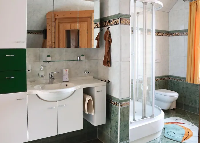 -villa Am Stadtpark- Mit Balkon Und Sauna Lägenhet Blankenburg (Harz)