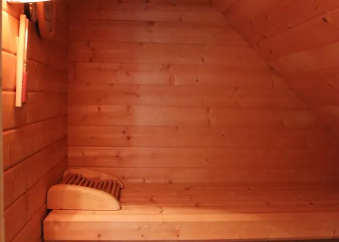 -villa Am Stadtpark- Mit Balkon Und Sauna Apartment